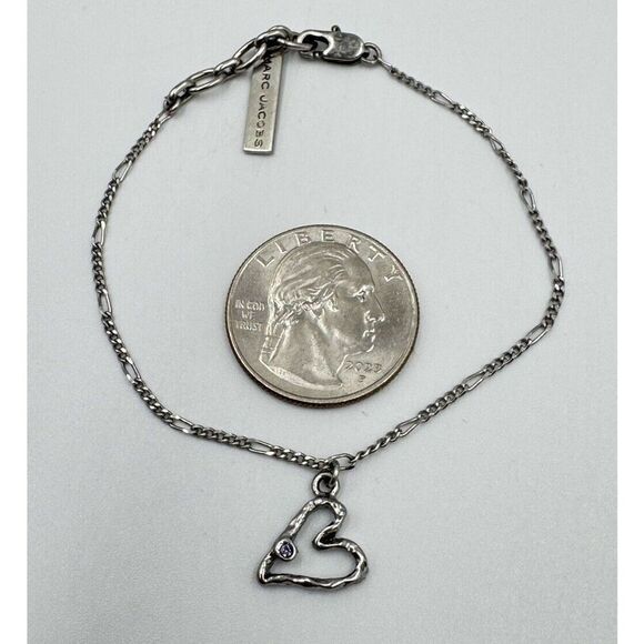 Marc Jacobs Delicate Silver Tone Figaro Heart Charm Rhinestone Love Bracelet - Picture 6 of 9